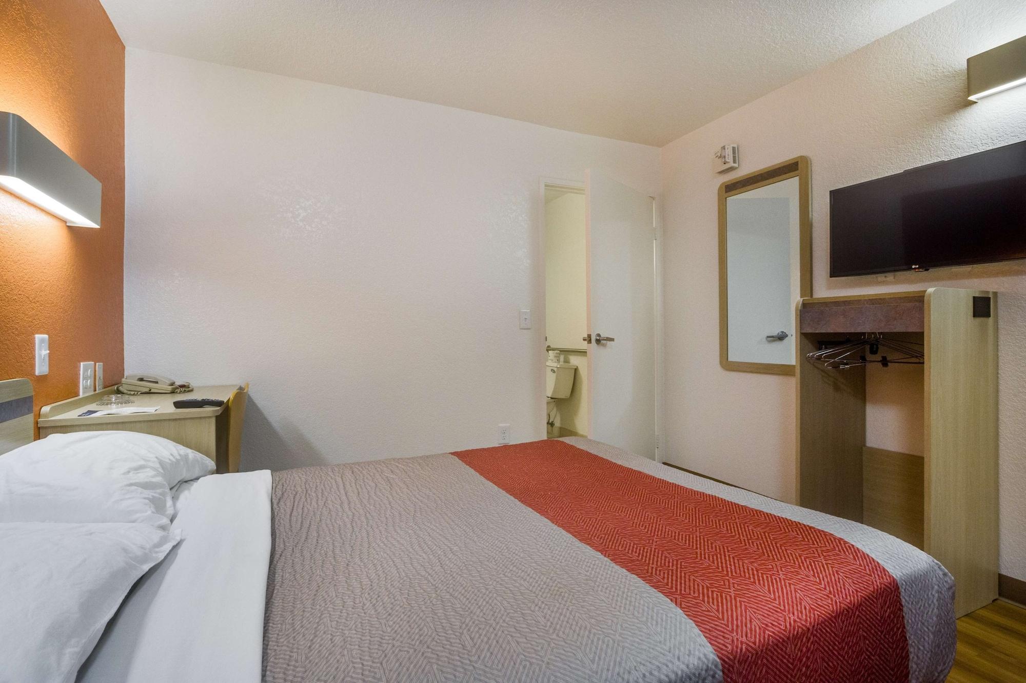 Park Inn By Radisson, Lakewood Exteriér fotografie
