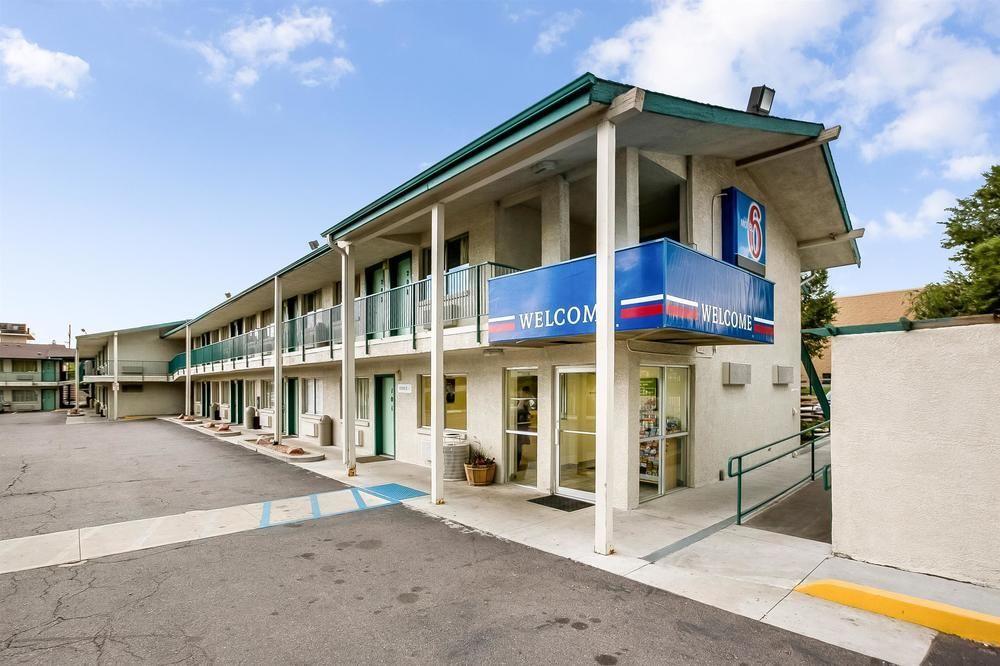Park Inn By Radisson, Lakewood Exteriér fotografie